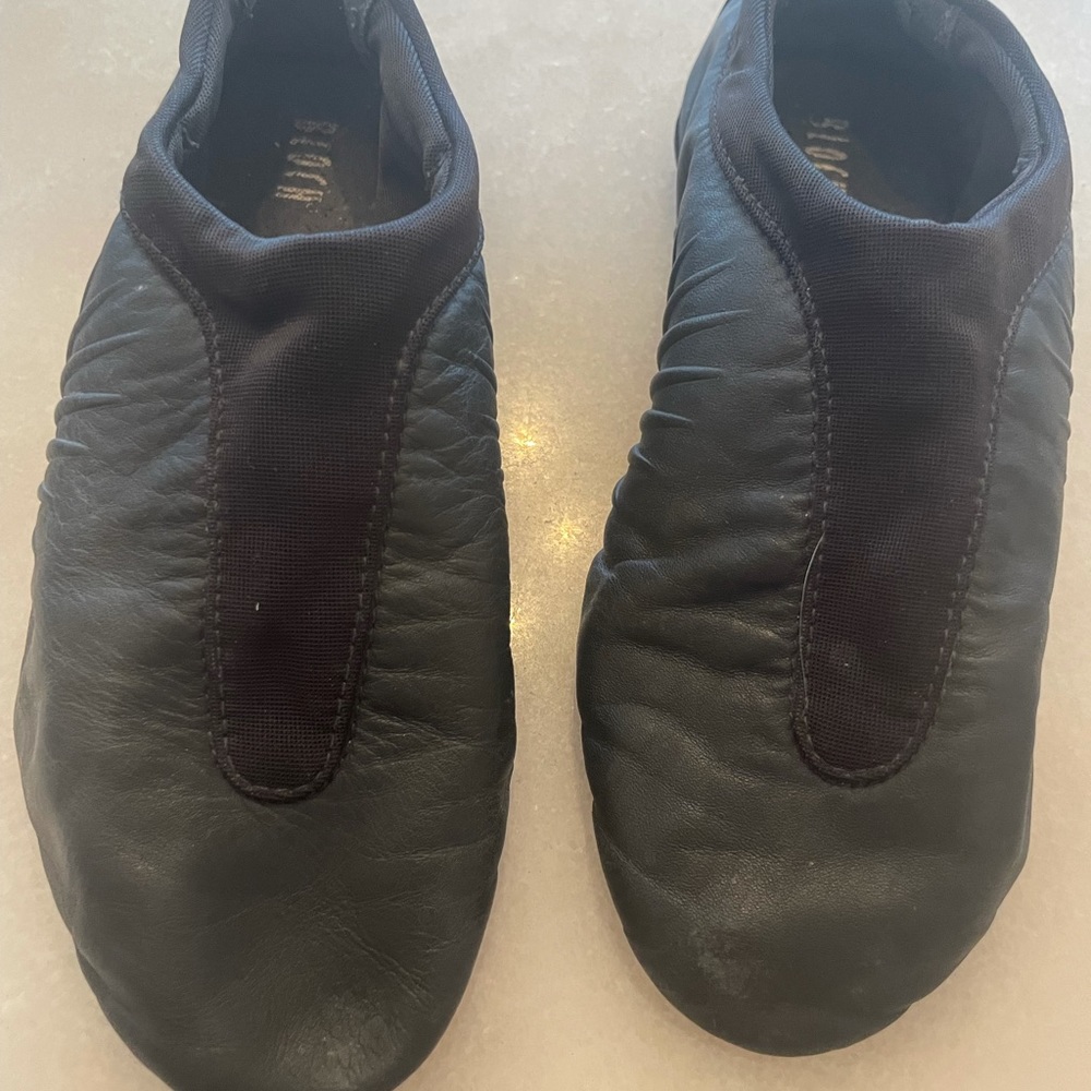 Bloch leather jazz shoes size 13